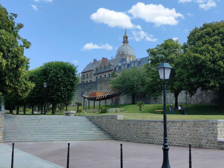 Le San Martin Apartment Boulogne-sur-Mer Bagian luar foto